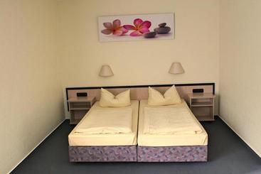 فندق Landhaus Mienenbüttel