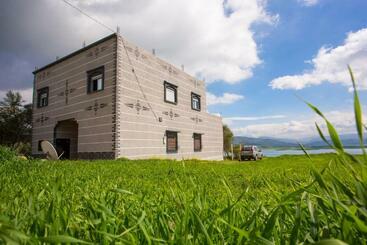 ユースホステル Auberge Ibtisam