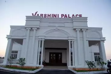 Hotelli Varshini Palace