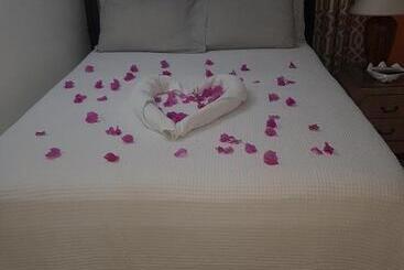 تختخواب و صبحانه Casa De Amor Suites And Tours