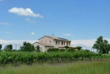 Nocleg ze śniadaniem La Doucinière