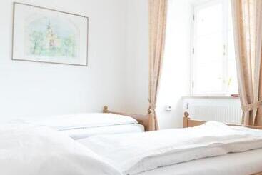 فندق Seminarzentrum Stift Schlägl