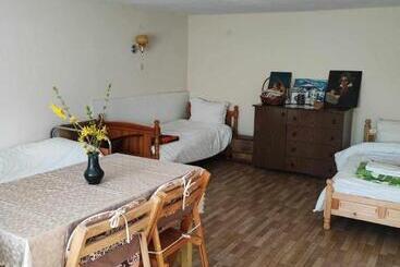 פנסיון Guest House Bovada / къща за гости бовада