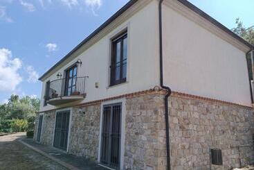 פנסיון Affittacamere Aria