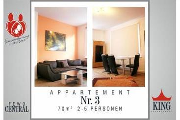 Szálloda Wimaria Apartments  Fewo Central