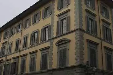 هتل 27 Aprile