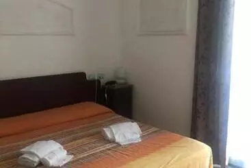 ホテル Albergo Ristorante Pomodoro