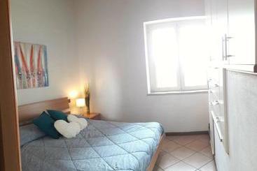 호텔 Appartamenti Esmera