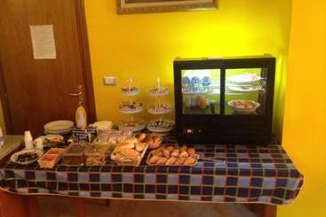 Hotel B&b Ondazzurra