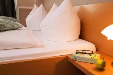 Hotel Kur  Und Feriencamping Max 1