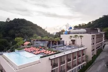 Szálloda Bandara Phuket Beach Resort