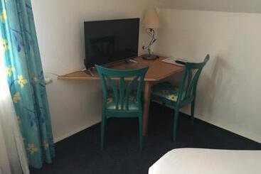 בית מלון כפרי Landgut Jungfleisch