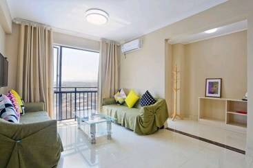 ホテル Bajie Youth Hostel Tianmenshan Train Station