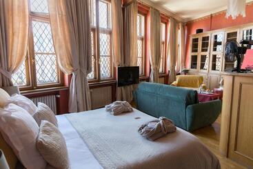 Hotel Guest House Huyze Die Maene