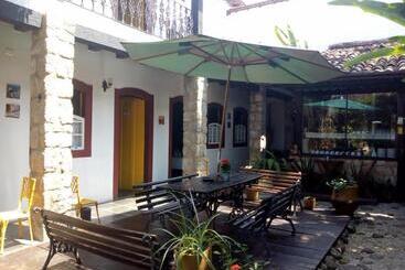 Otel Pousada Solar Do Algarve Em Paraty Há 5 Minutos Do Centro Histórico