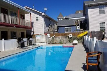 فندق Flamingo Inn