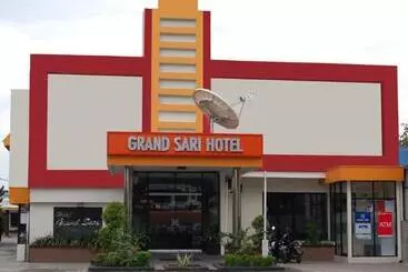 Hotel Grand Sari