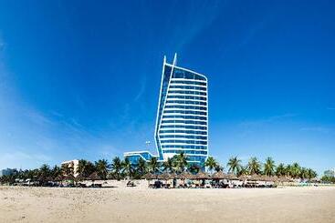 Grand Tourane Hotel Da Nang