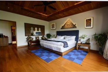 فندق Pa Sak Tong