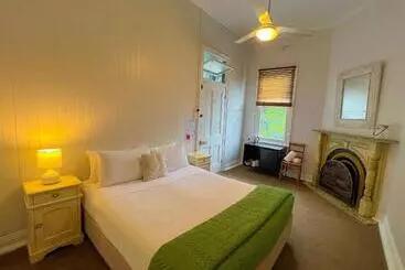 Hotel Ulmarra