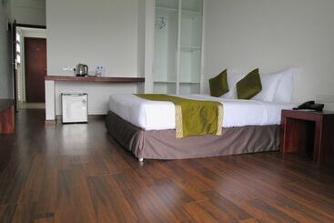 Szálloda Emerald Hill