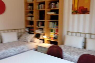 فندق Santa Coloma Del Camino