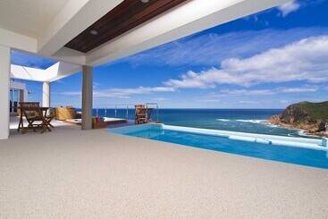 膳宿费 Head Over Hills