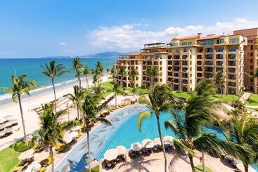 ホテル Villa La Estancia Beach Resort & Spa Riviera Nayarit   All Inclusive