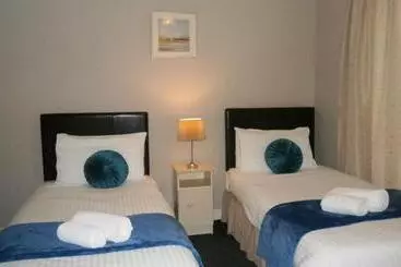 Ilenroy House B&b
