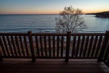 Grand Superior Lodge