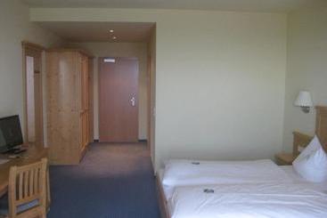 호텔 Landgasthof Deutsches Haus Kg