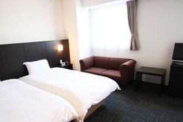 Green Rich Hotel Tosu Ekimae