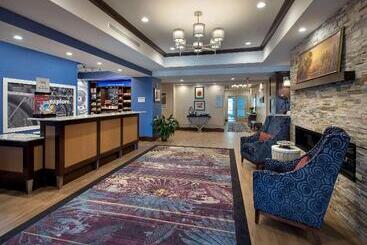 ホテル Hampton Inn By Hilton New Paltz