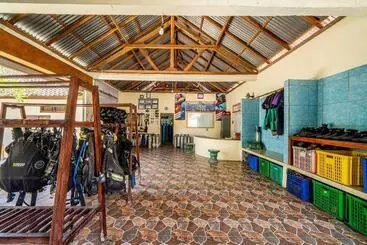 Hotel Ocean Sun Homestay