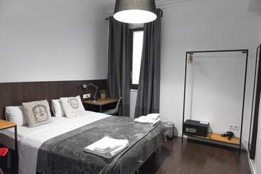 Coimpact Coliving   Hostel