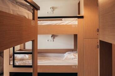 הוסטל Mute Porto Covo