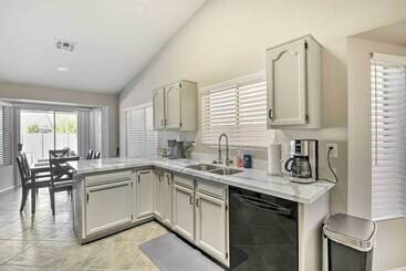Kır Evi Gilbert Home W/ Private Pool & Putting Green!