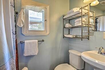 Nestle By Lake  Charlevoix Cottage: Pets Welcome!