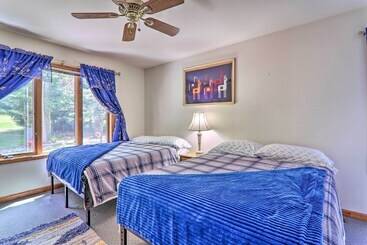 Kır Evi Fire Pit & Bbq: Elegant Split Rock Resort Getaway!