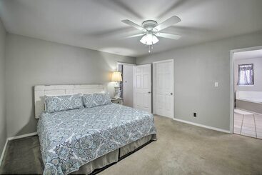 Vidéki Ház Treasure Isle Riverfront Home: Pets Welcome!