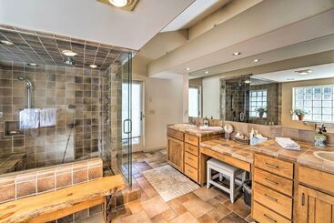 کلبه Unique Mountain Escape W/ 2 Decks < 2 Mi To Skiing