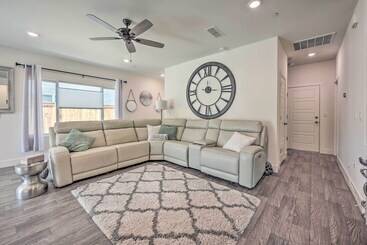 茅舍 Charming Bakersfield Home W/ Yard & Patio!