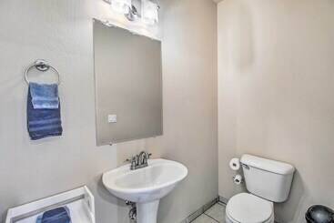 بيت ريفى Serene Cabin: Coconino Nat L Forest View!