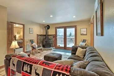 コテージ Spacious Wasilla Home  3 Mi To Downtown!