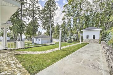 Hus på landet Ephraim Home W/ Yard   Walk To Lake Michigan!