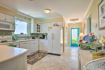 コテージ Urbanna Waterfront Retreat: Pier & Gas Grill!