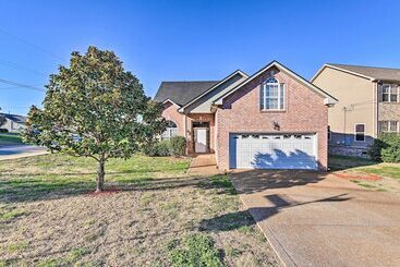 کلبه Charming Nashville Home ~ 6 Mi To Downtown!