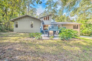 کلبه Remodeled Family Home W/ Patio   Walk To Uf!