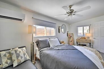 Charming Desert Cottage: 11 Mi To Joshua Tree