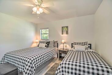 茅舍 Riverside New Magnolia Springs Home W/ Dock, Beach